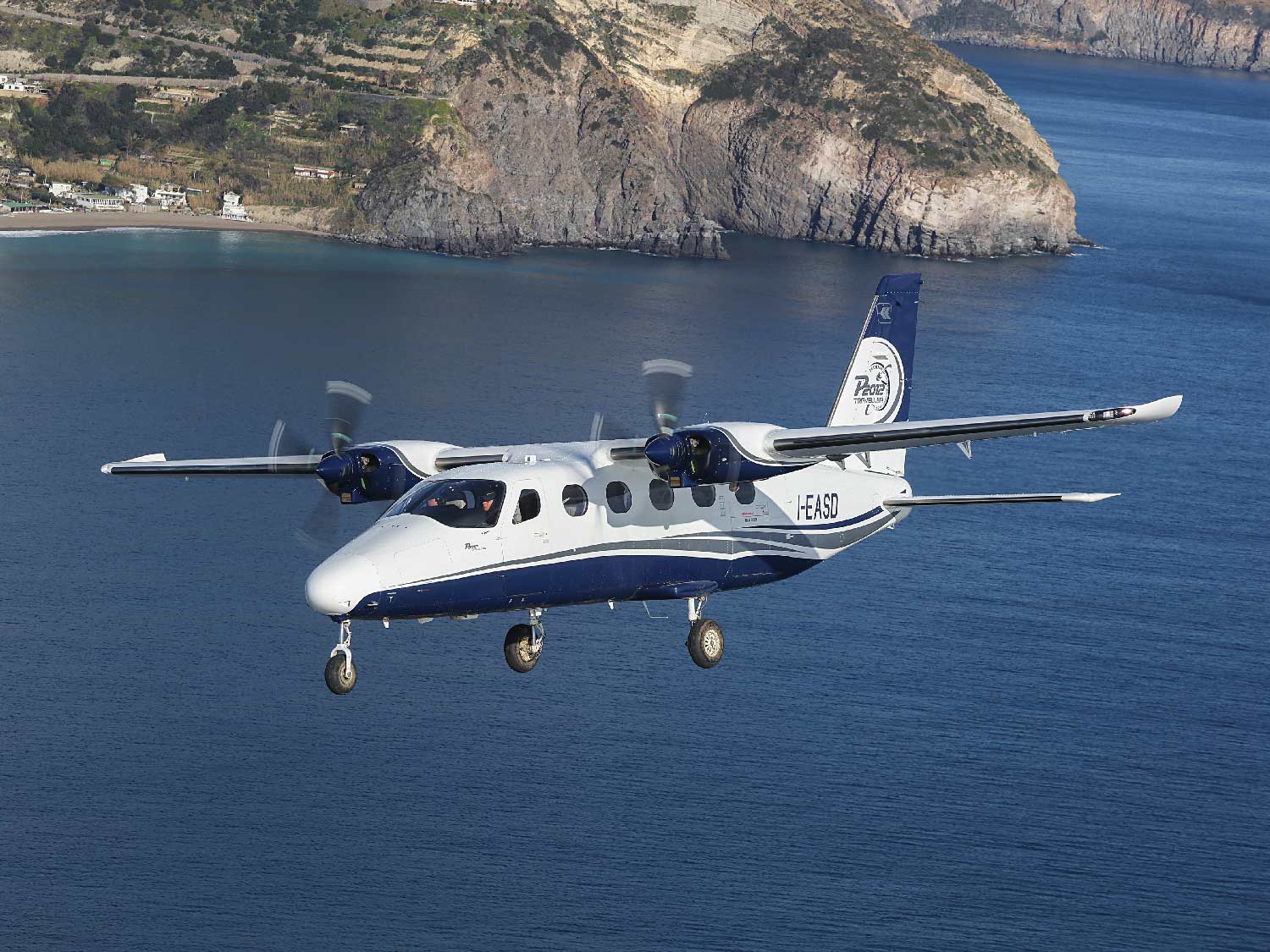 Tecnam&#8217;s P2012 Traveller May Be Unusual, But It Serves Its Purpose Well