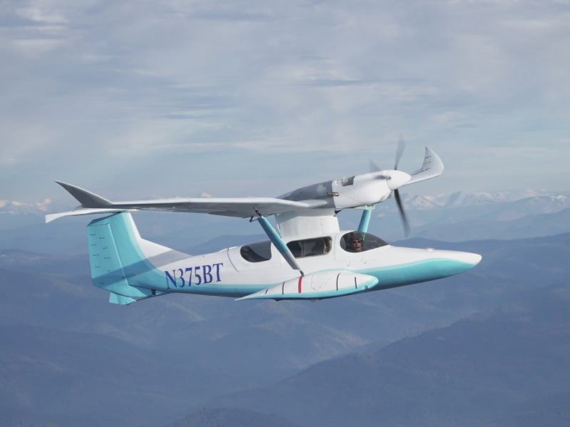 Burt Rutan&#8217;s SkiGull Takes to the Skies