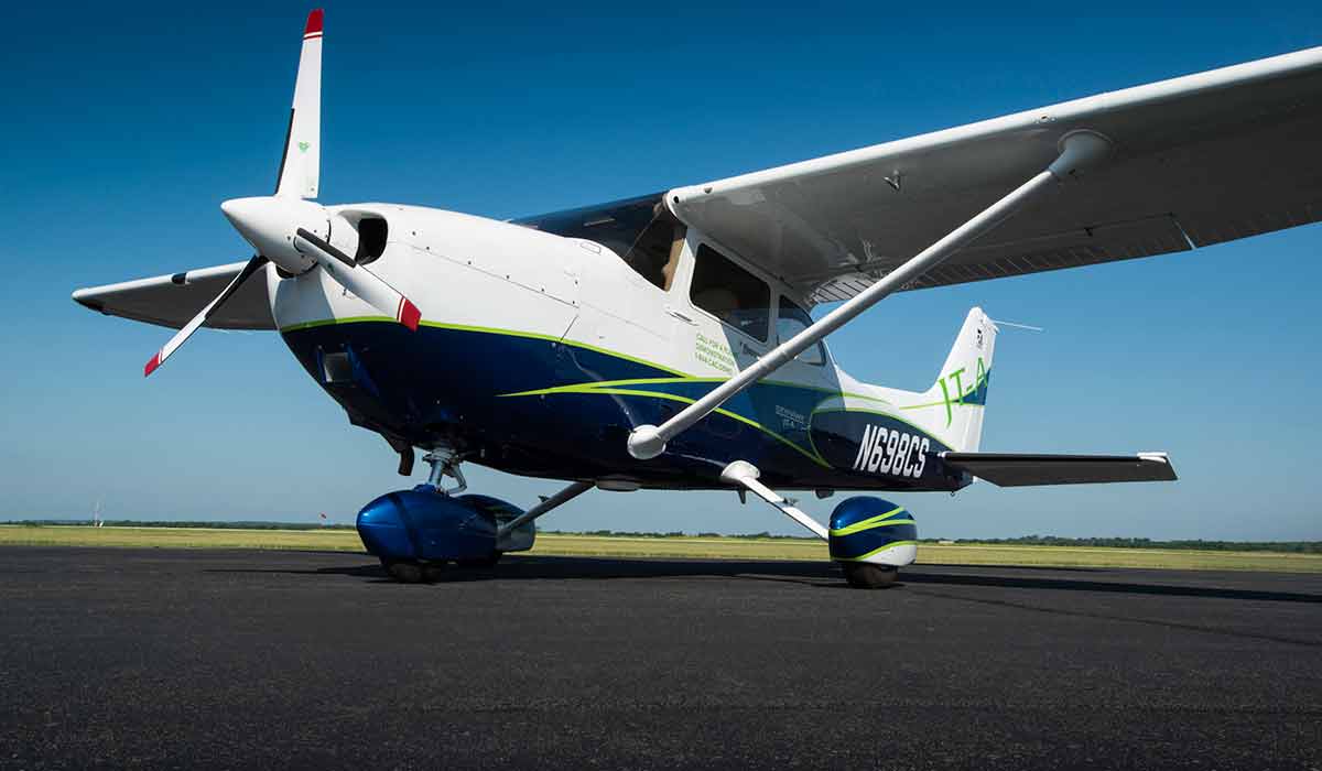 Cessna Discontinues Skyhawk JT-A Production