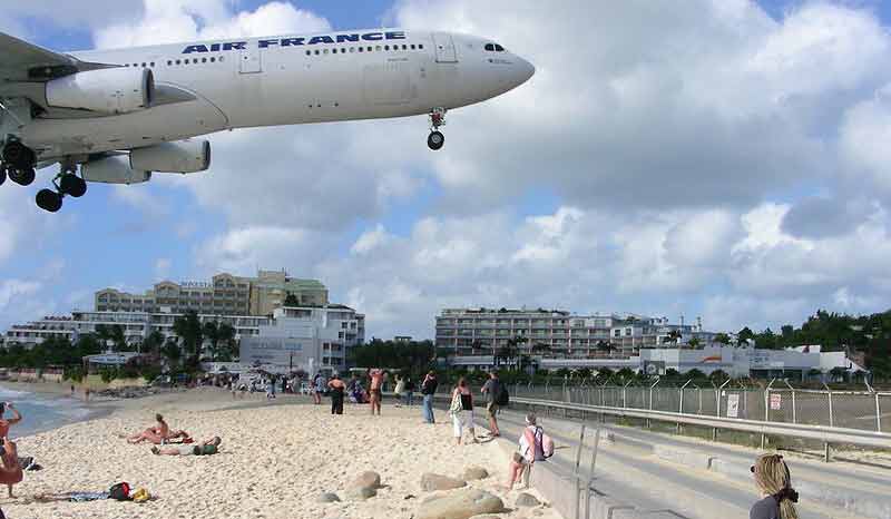Woman Dies after Jet Blast at St. Maarten’s Princess Juliana Airport