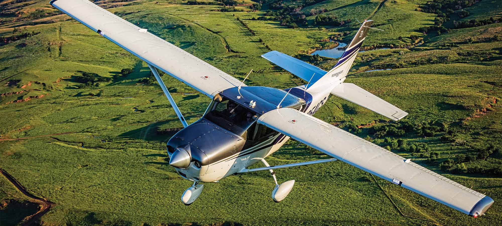 We Fly: Cessna 206