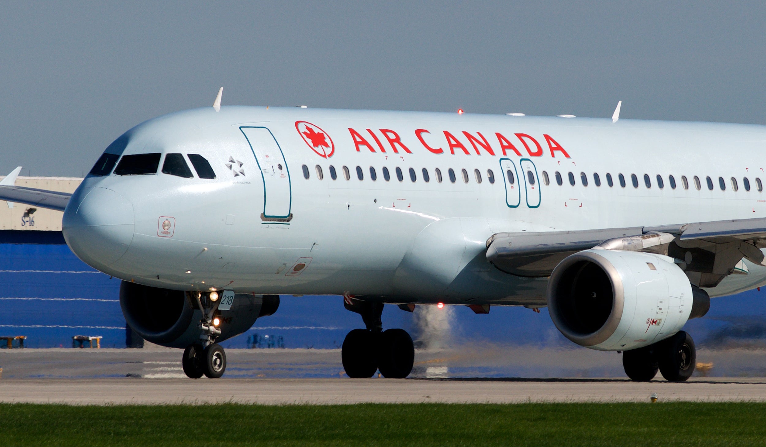 Air Canada Flight Ignores Go-Around Calls at SFO