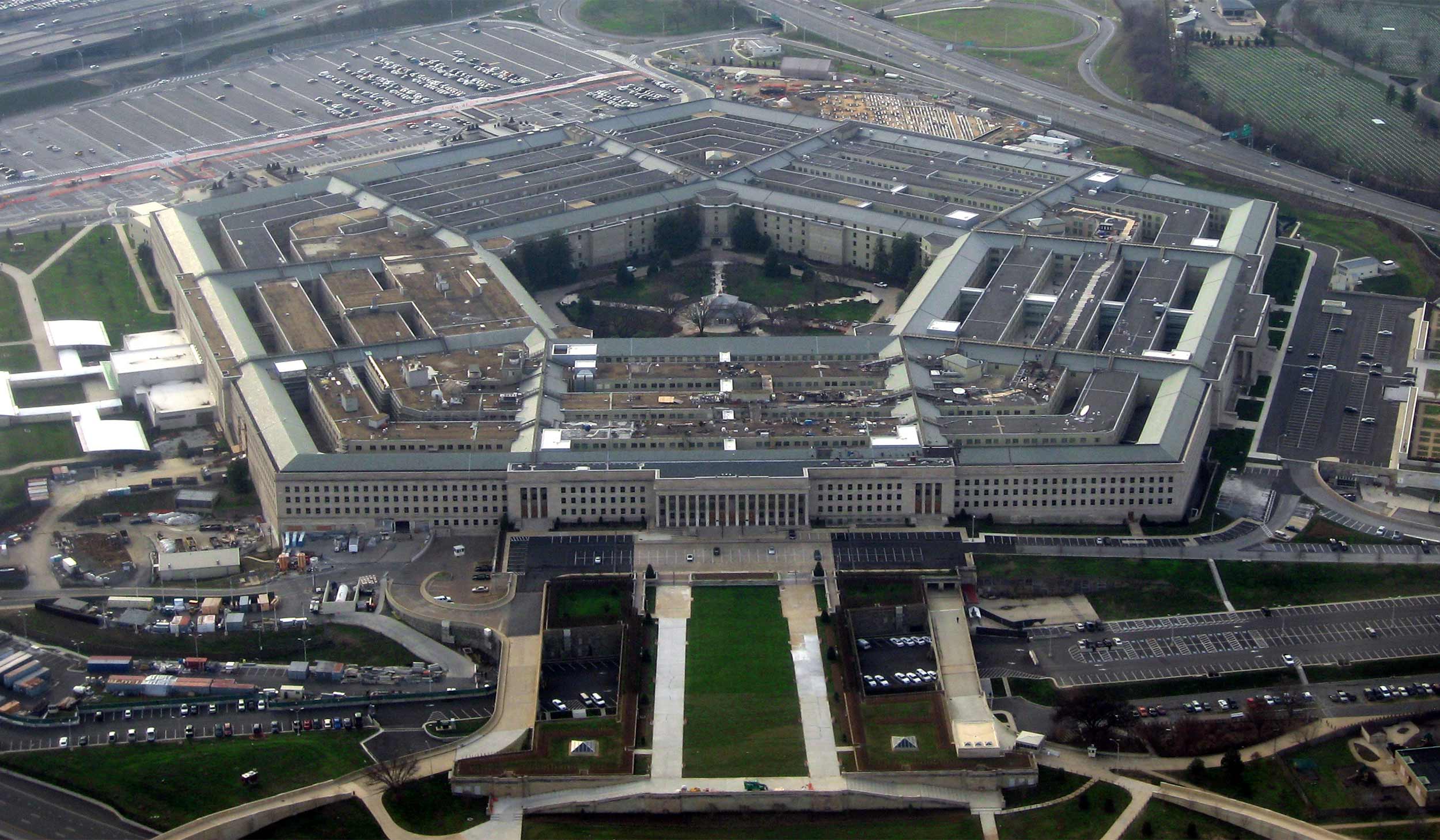 Pentagon Confirms Existence of Secretive UFO Program
