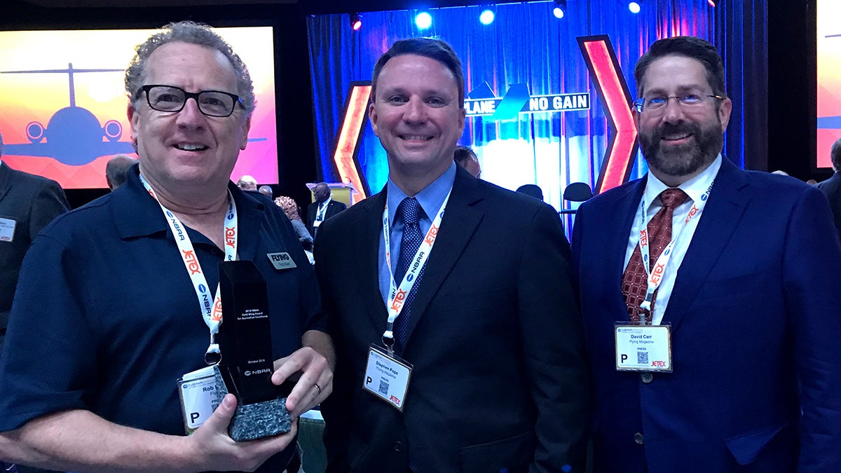 Flying Senior Editor Rob Mark Wins 2018 NBAA Gold Wing Award