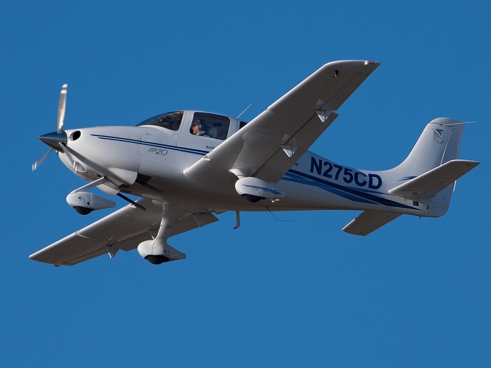 FAA Tells Cirrus Pilots to Pay Special Attention to Ailerons During Preflight