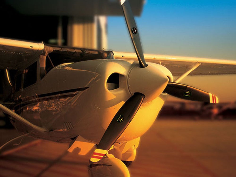 FAA Issues Safety Alert for Improper Overhaul of Some McCauley Propellers