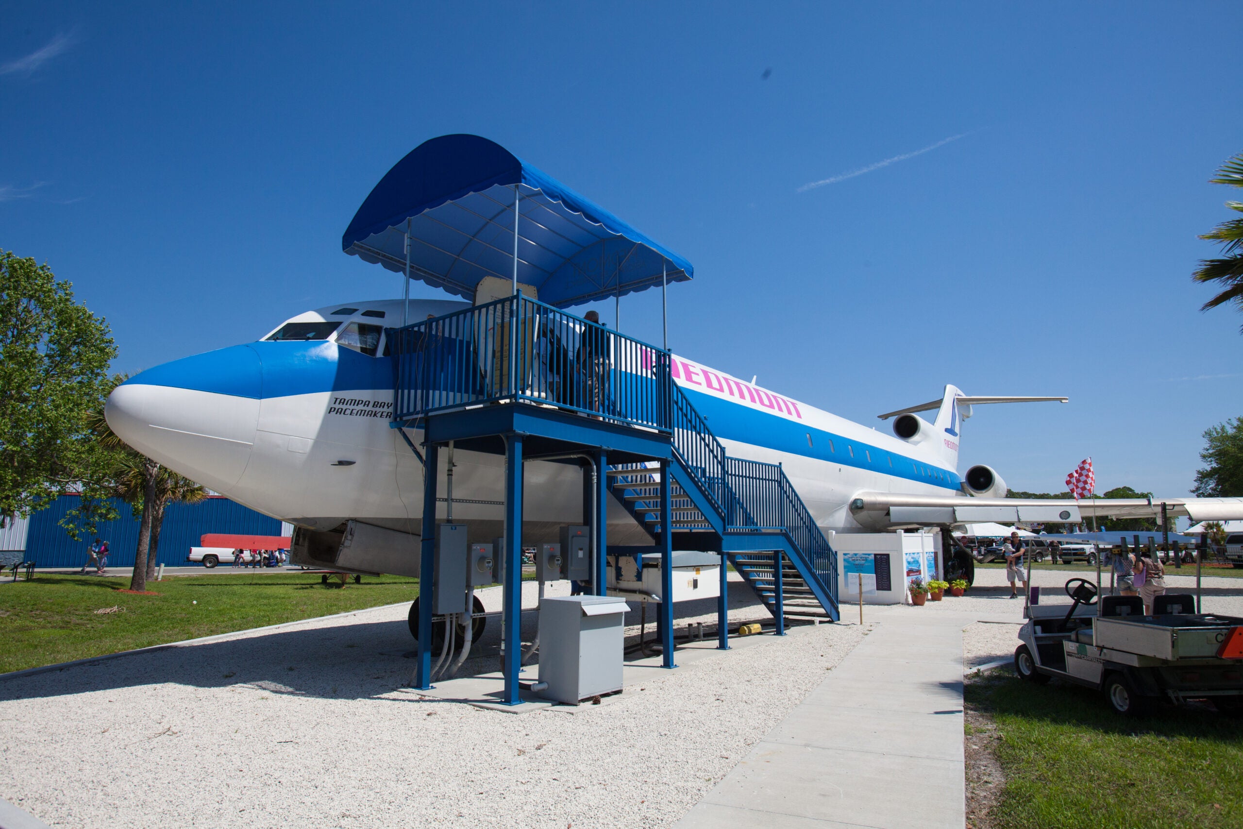 Boeing 727 Classroom Opens on Sun ‘n Fun Campus