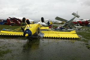 Sun &#8216;n Fun Storm Injures Showgoers, Destroys Airplanes
