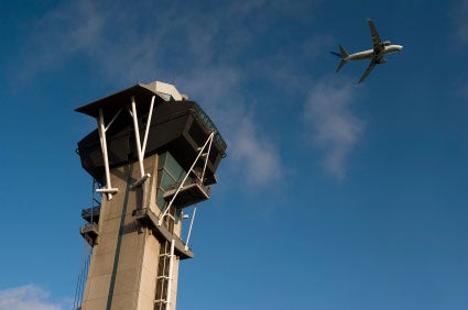 FAA Encouraging Controllers to Report Errors