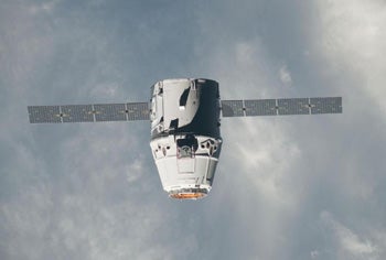 SpaceX Dragon Completes Historic Flight