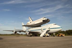 Space Shuttle Endeavour to Head to California