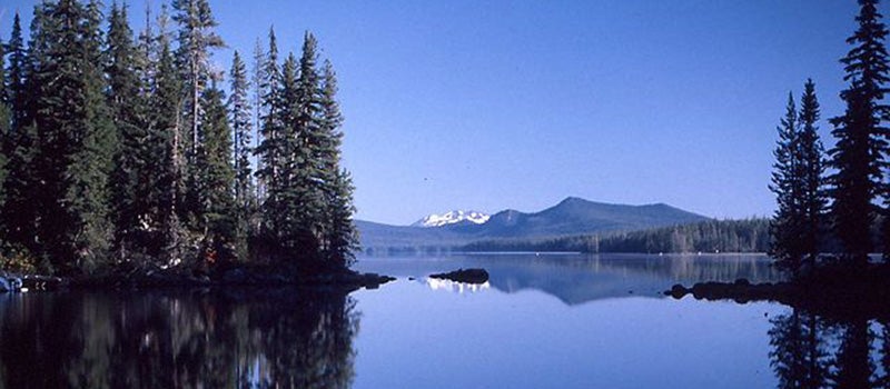 Oregon Prohibits Seaplanes on Waldo Lake