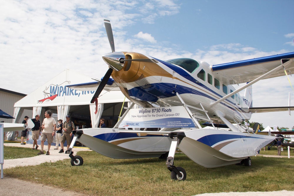 Wipline 8750 Floats for Cessna Grand Caravans
