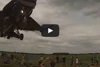 Video: F-16 Extreme Low Approach Thrills Spectators