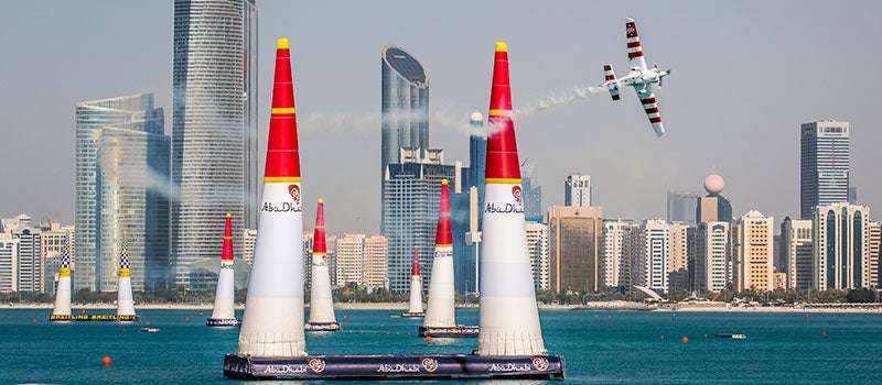 Red Bull Air Race in Abu Dhabi Provides Extra Excitement
