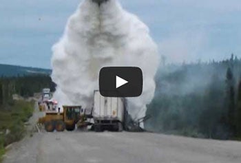 Video: Superscooper Targets Burning Truck