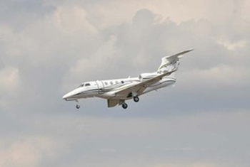 Unstable Approach Eyed in London Phenom 300 Crash