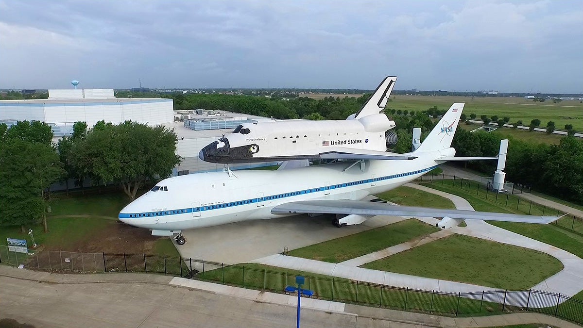 Space Center Houston to Open Shuttle Exhibit