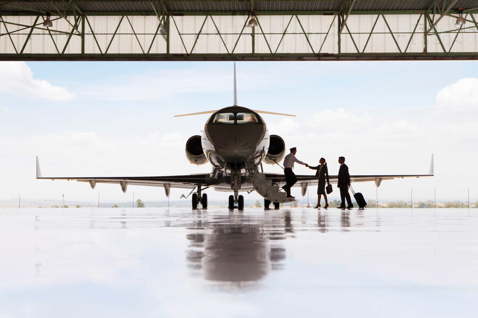 NBAA Survey: Business Aviation Salaries Continue To Rise