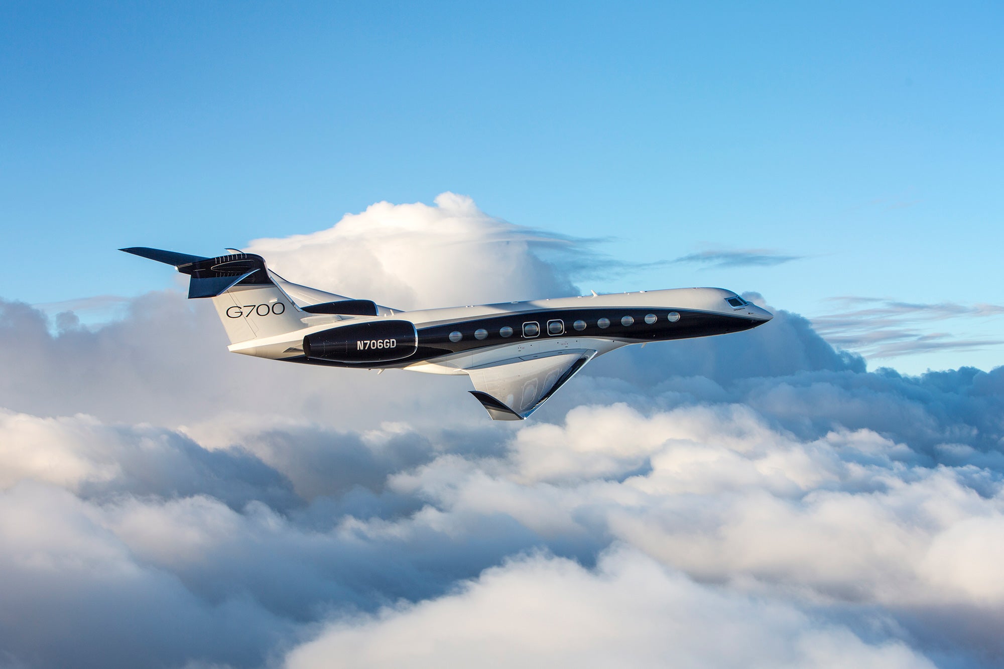 Gulfsteam G700 Ready for World Tour Debut