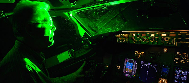 Senator Suggests Laser Ban to Protect Pilots