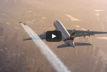 Video: Emirates A380 Flies with Jetman Dubai