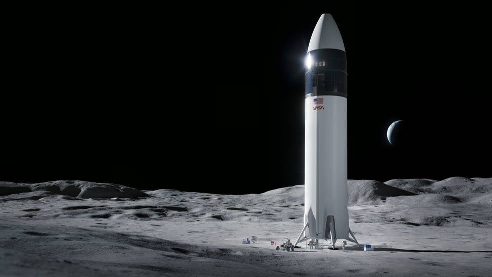 U.S. Return to Moon’s Surface Delayed to 2025