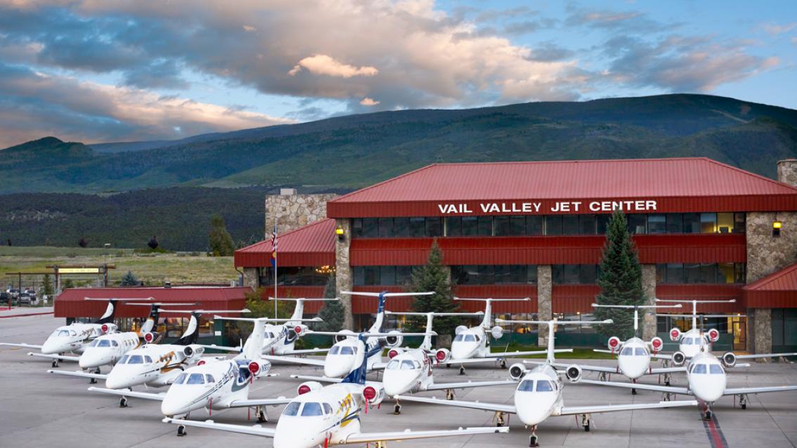 Signature Aviation Purchases Vail Valley Jet Center