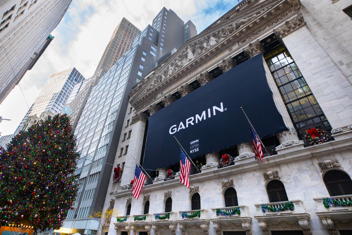 Garmin Transfers to NYSE, Now Trades as GRMN