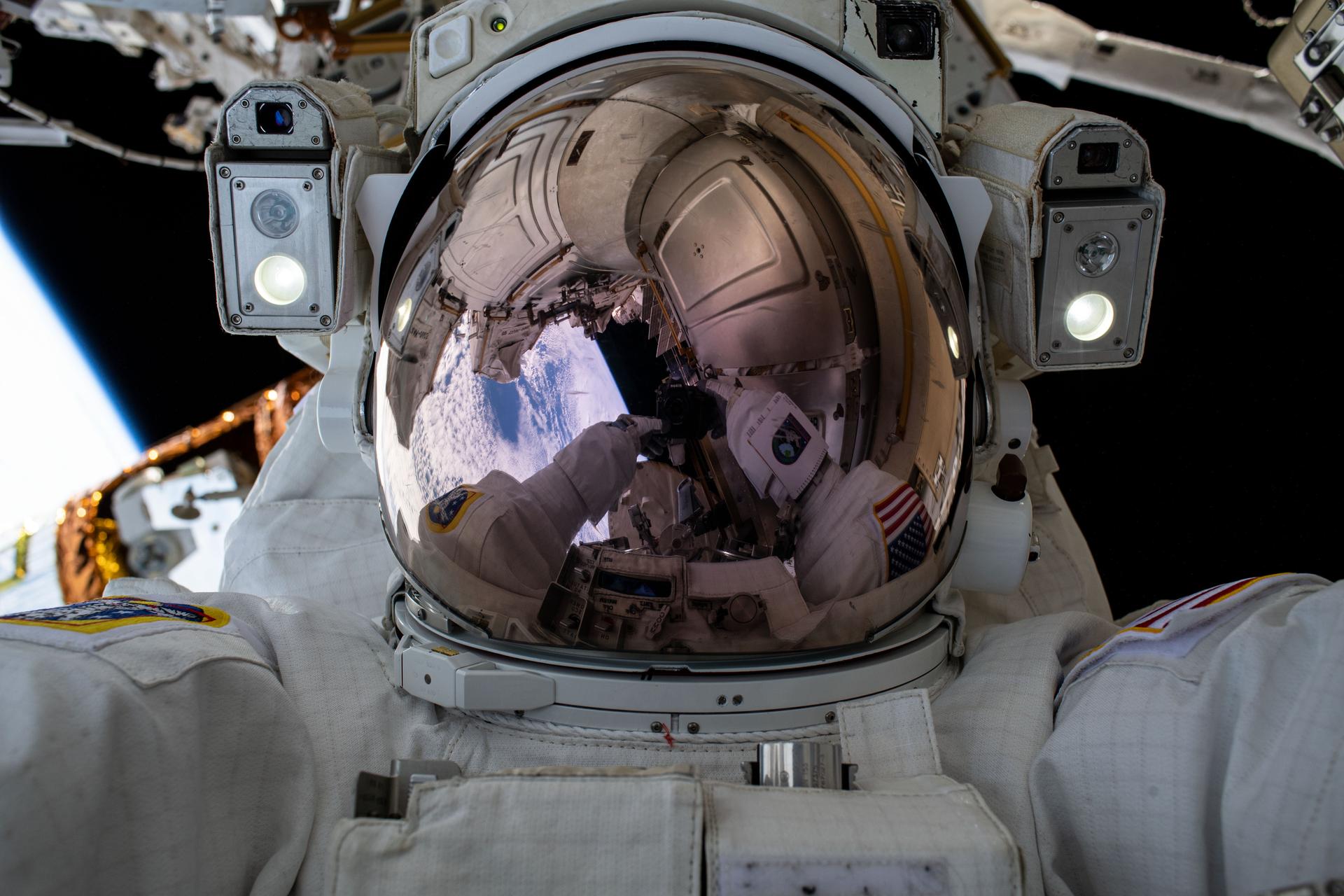 NASA Faces Astronaut Shortage, New Report Says