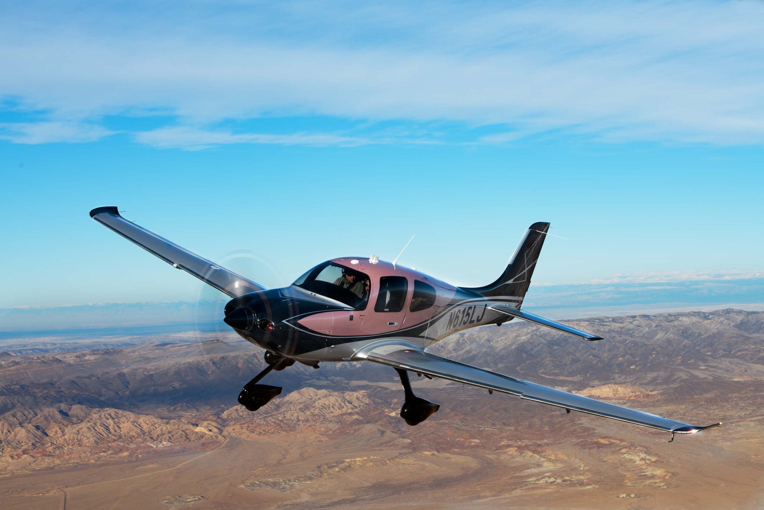 UPDATE: Continental Engine Issue Drives Grounding of Cirrus SR22s, Other Aircraft