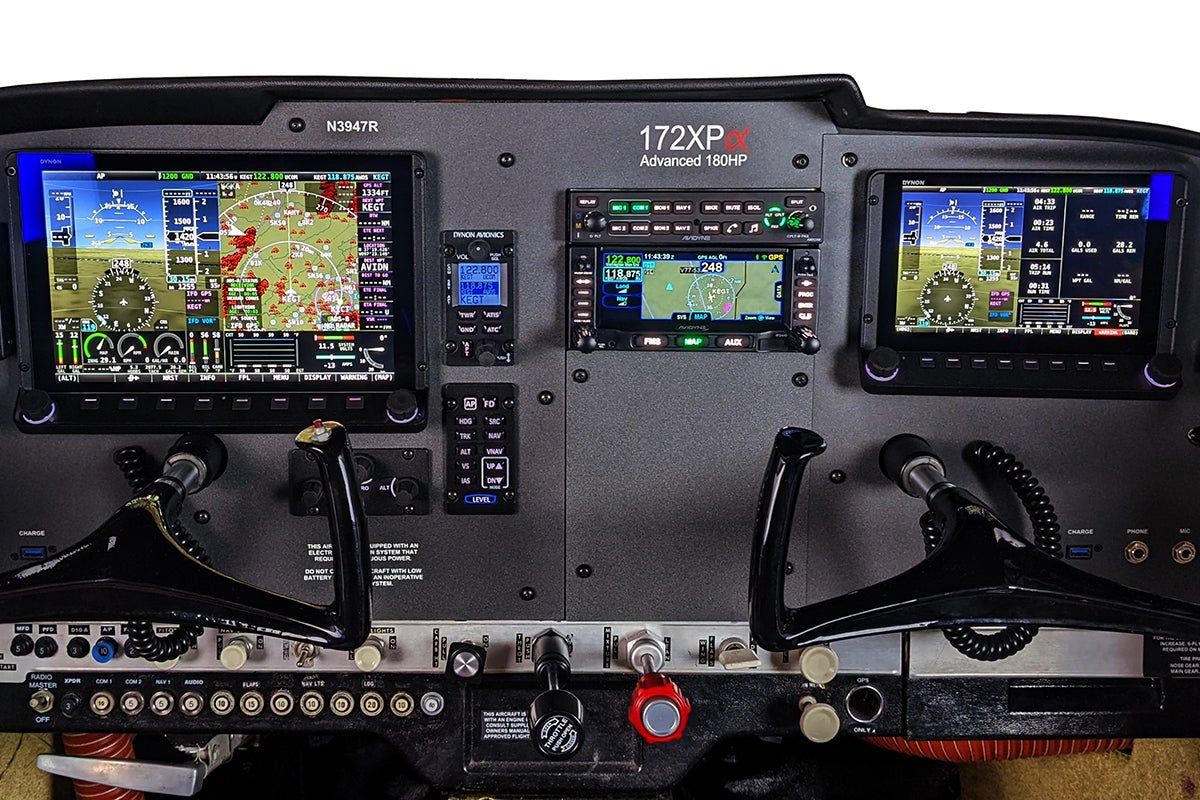 Air Plains Offers Custom Avionics Panel for Upgraded Cessna 172s