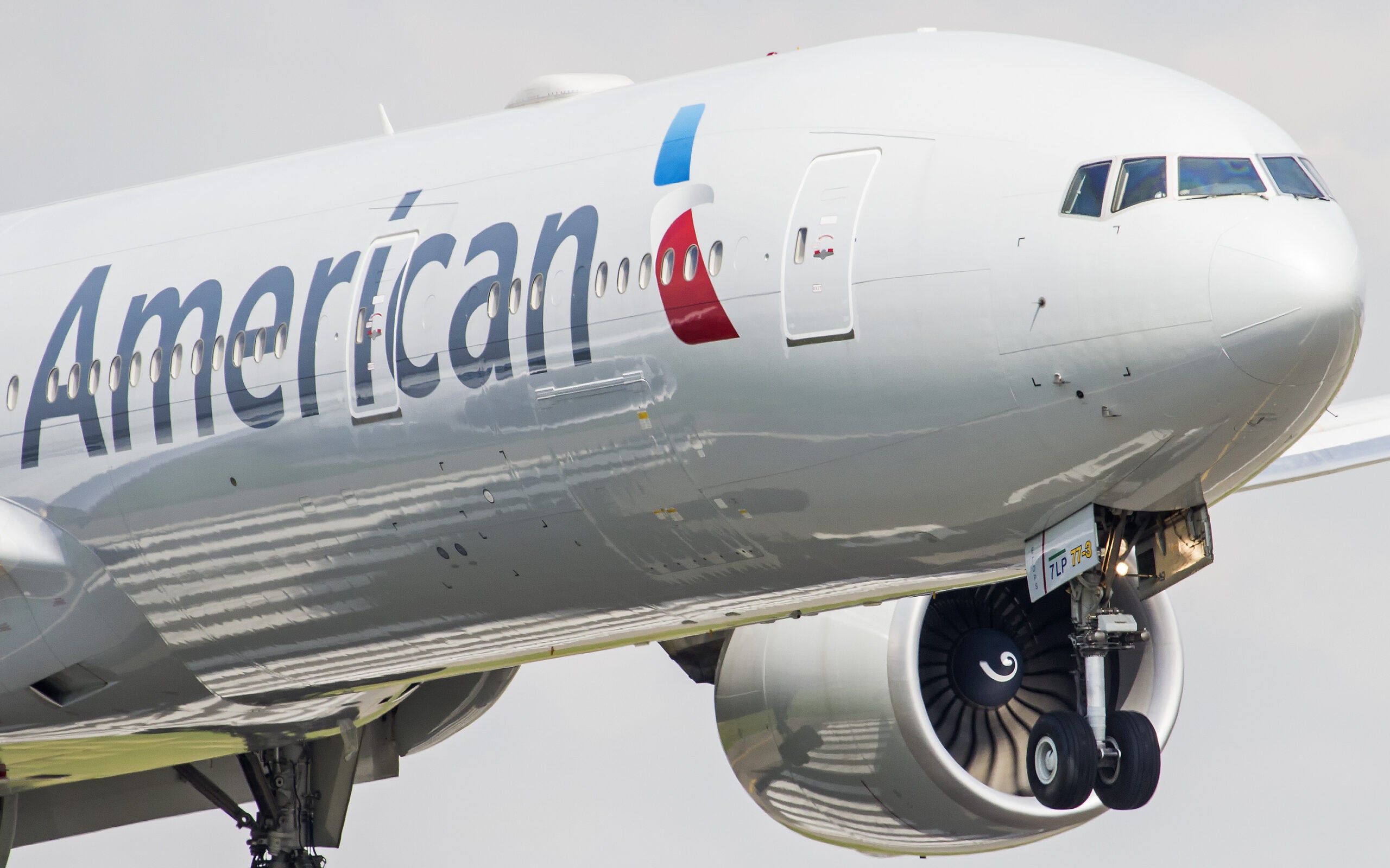 American Airlines Grounds Almost 100 Airplanes Because It Doesn&#8217;t Have Enough Pilots To Fly Th