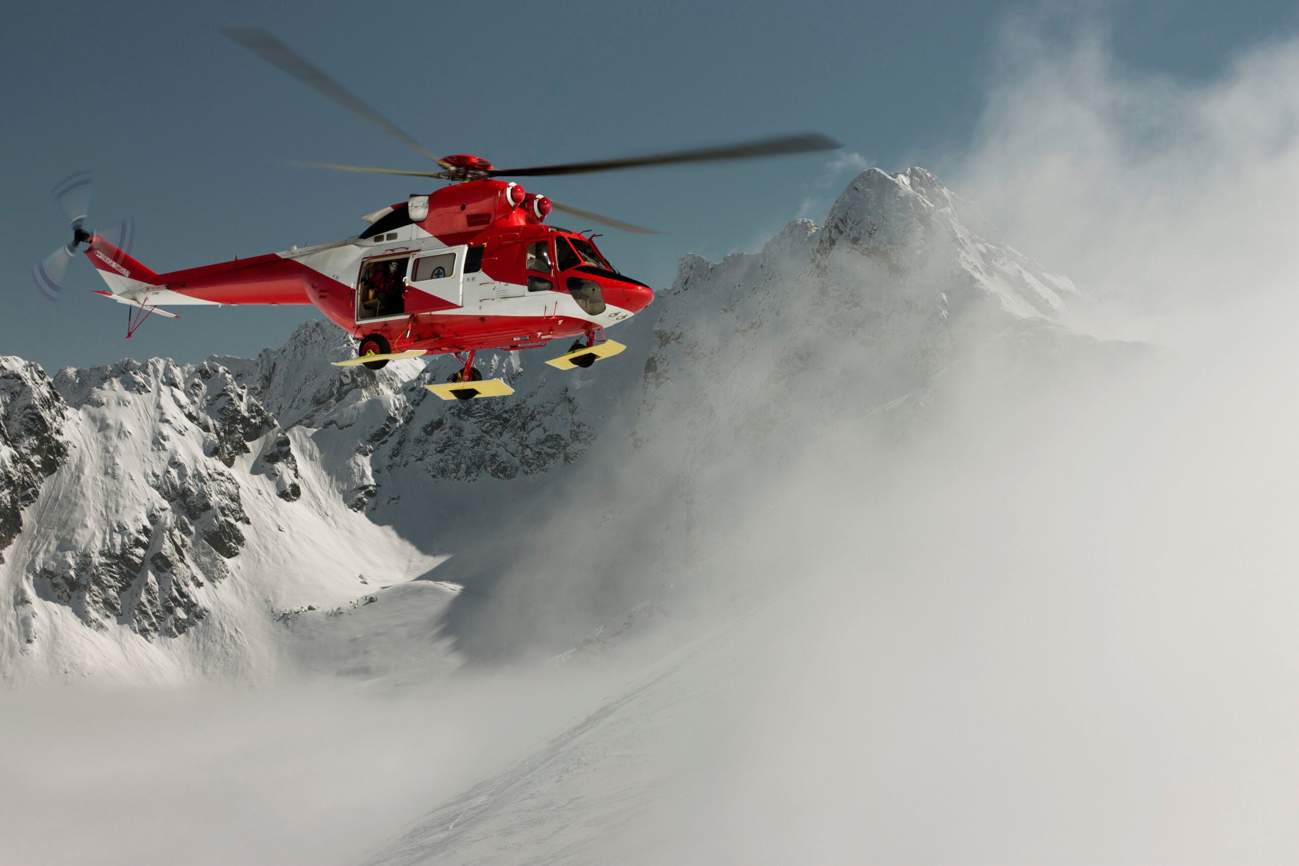 Best Helicopter Pilot Jobs in Colorado