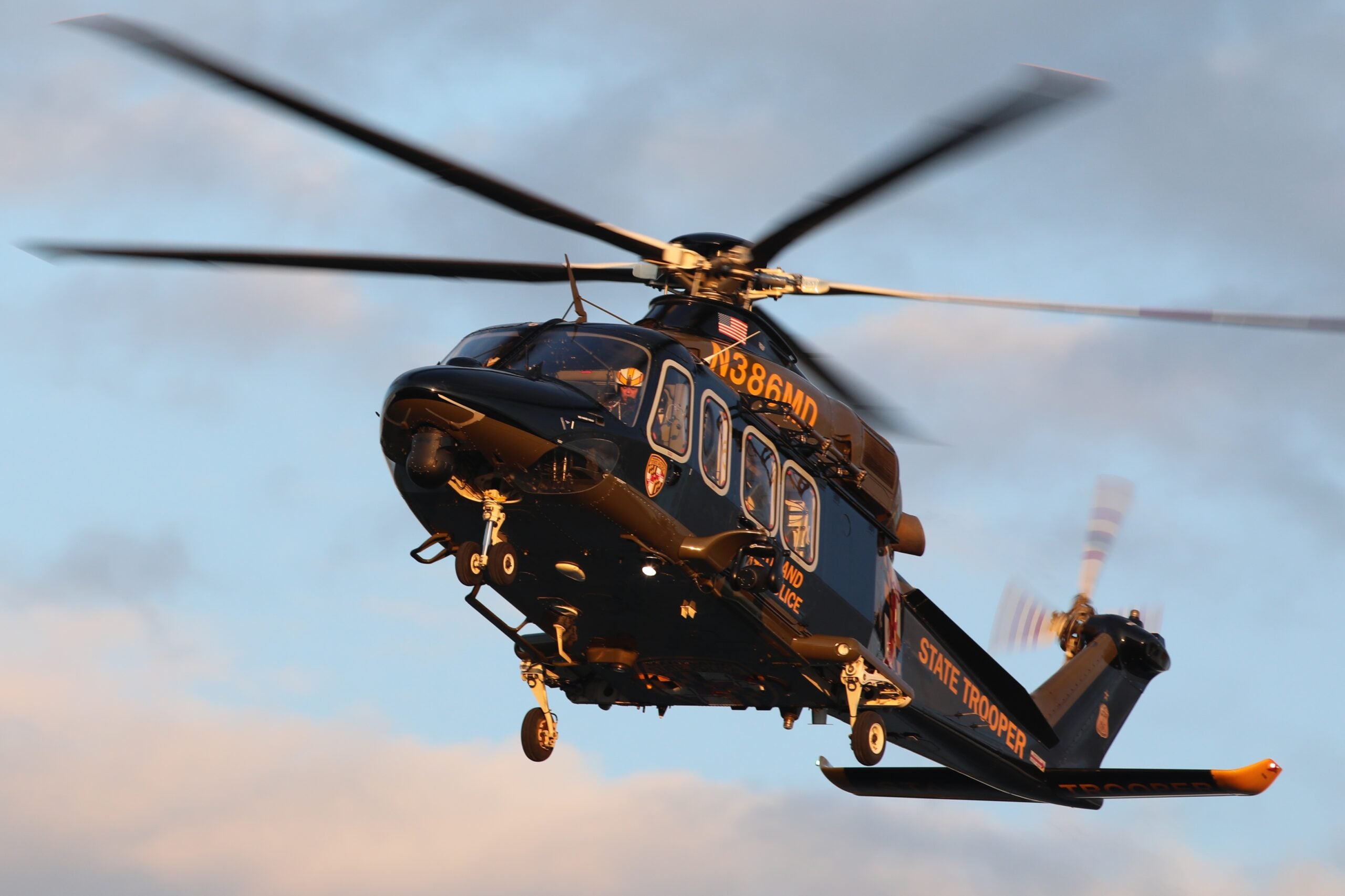 Best Helicopter Pilot Jobs in Washington State