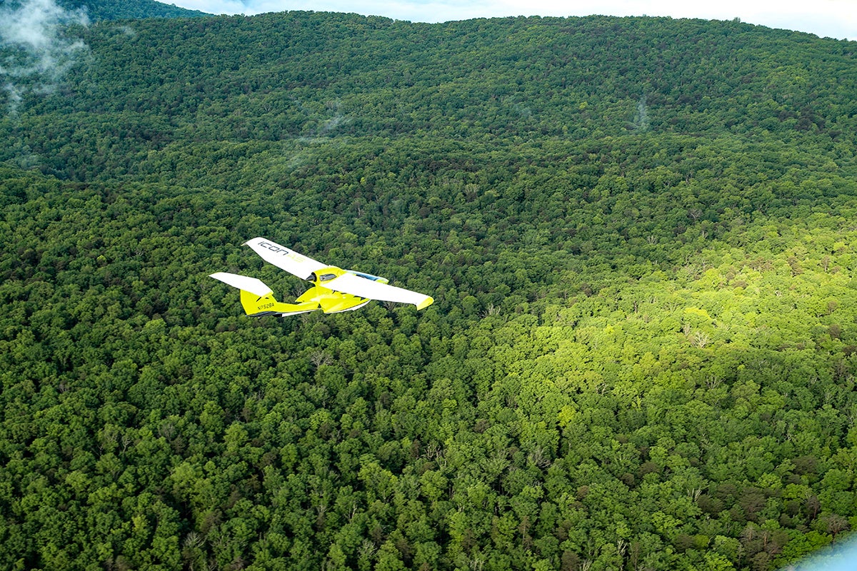 The Sequatchie Valley Offers a Wonderland for Flying Adventures
