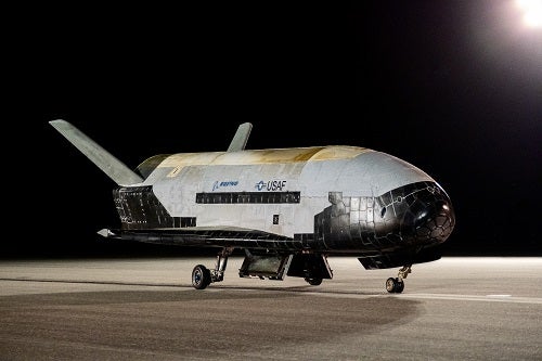 Boeing-Built X-37B Space Plane Sets Record After 908 Days in Orbit