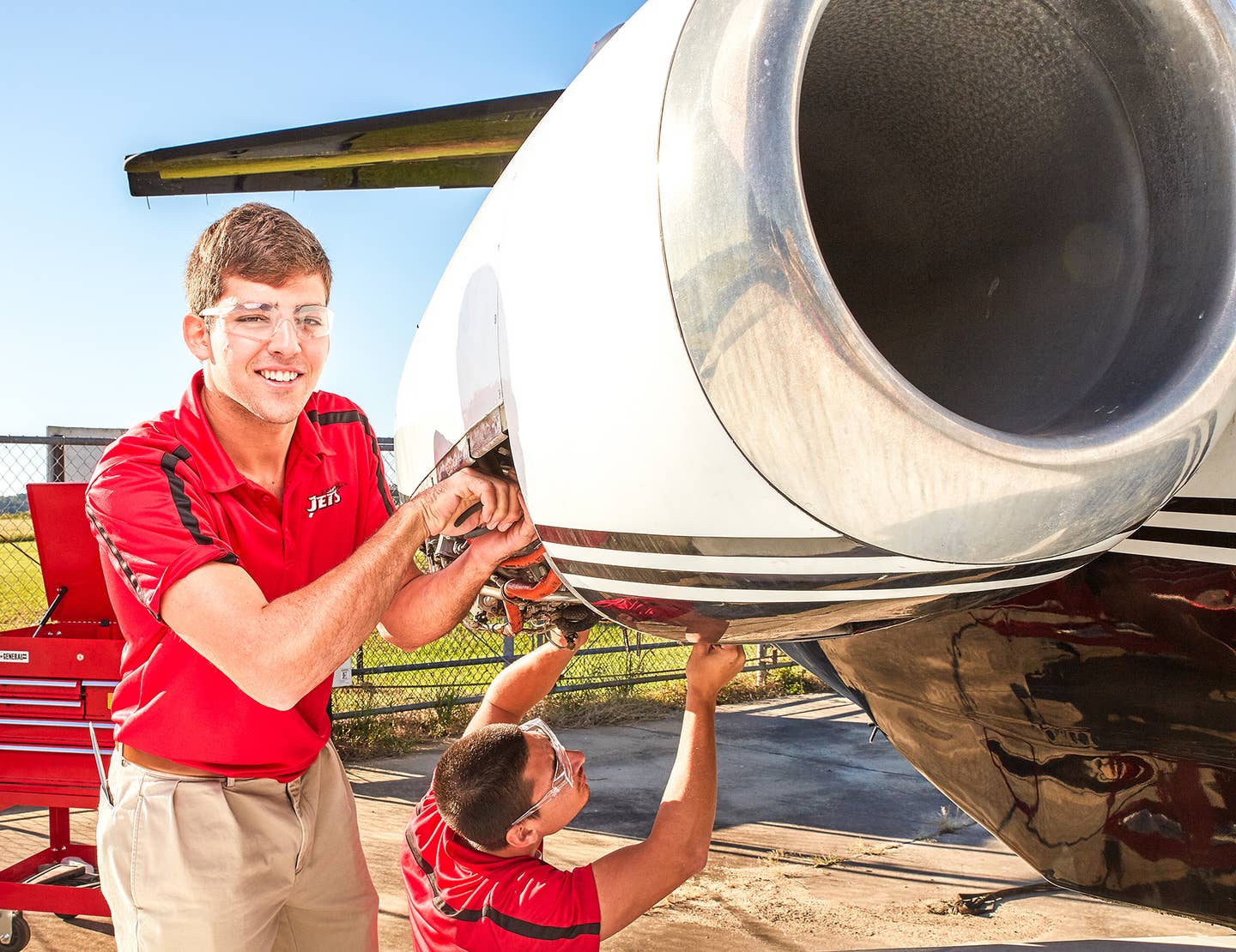 Bailey Mills, an SGTC aviation maintenance graduate.