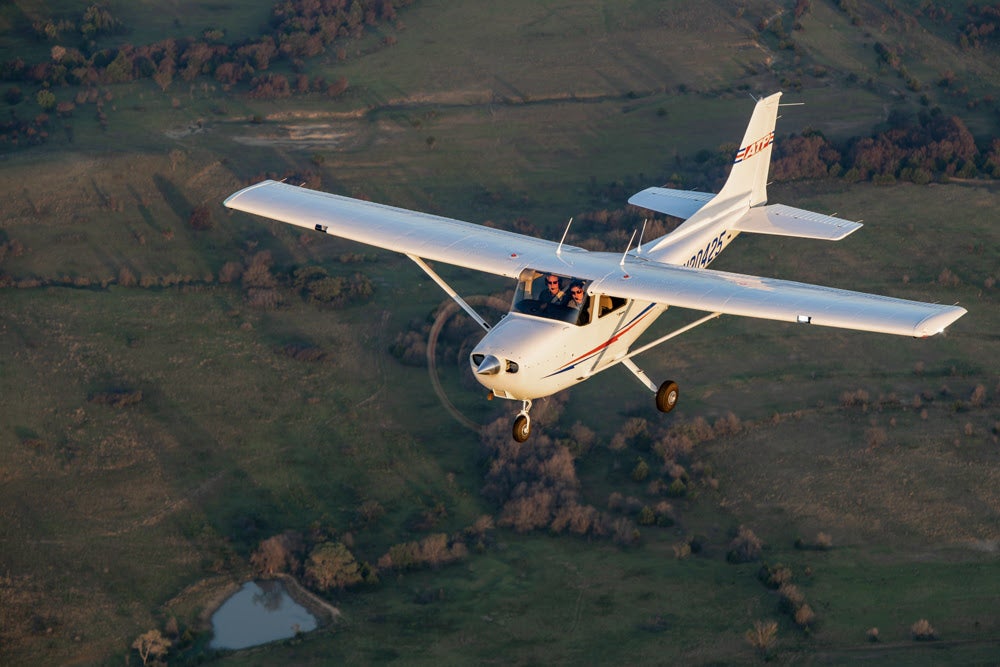 ATP Inks Deal for 40 Cessna Skyhawks