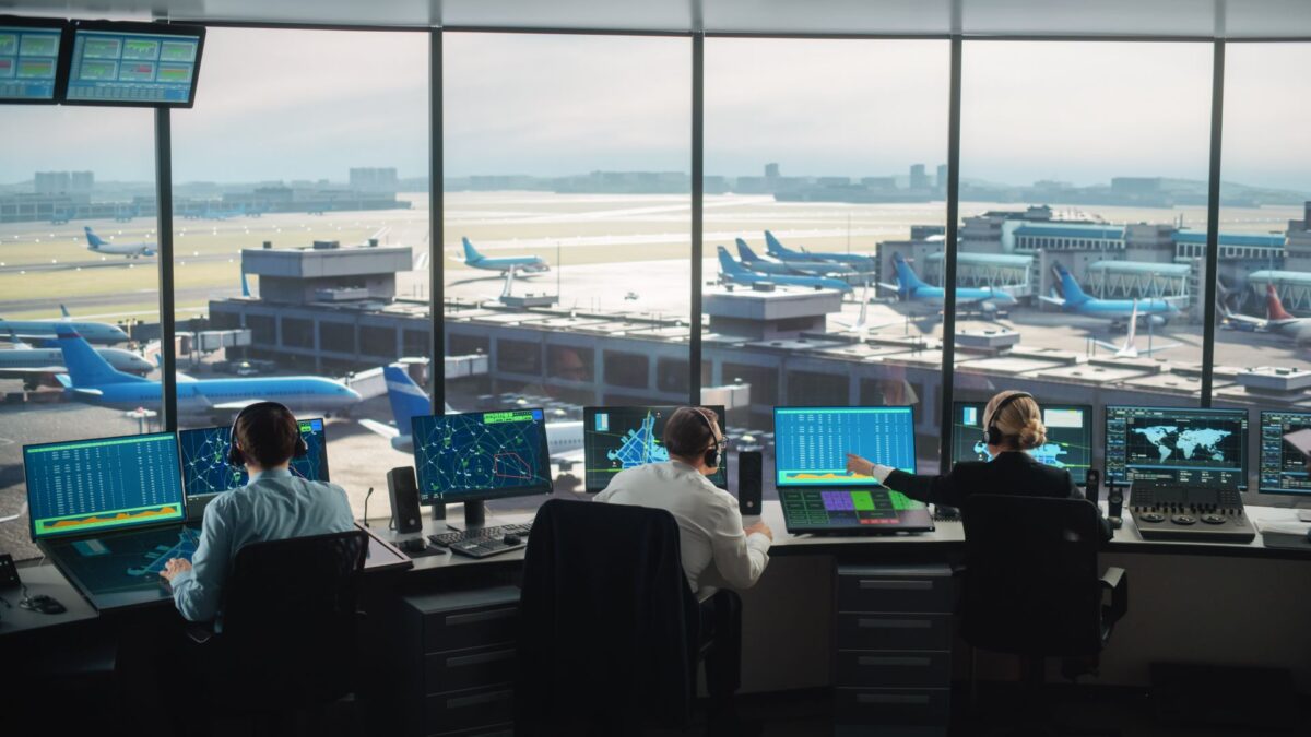 Aviation, Trade Sectors Brace for Government Shutdown