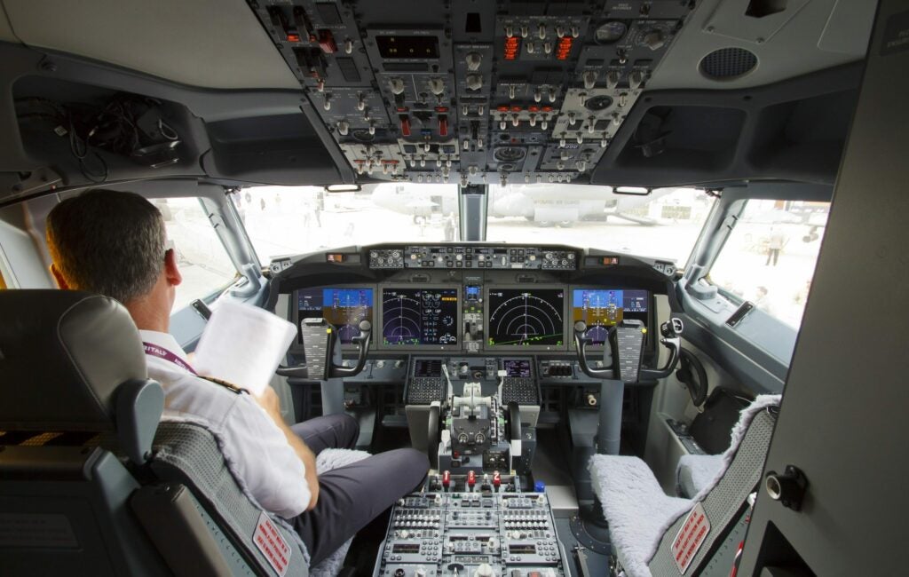 Why Airlines Struggle to Keep Captains