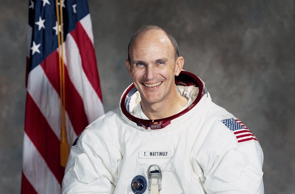 Apollo Astronaut Ken Mattingly Dead at 87