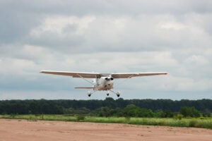 BAA Training Agrees to Buy 48 Cessna Skyhawks from Textron Aviation