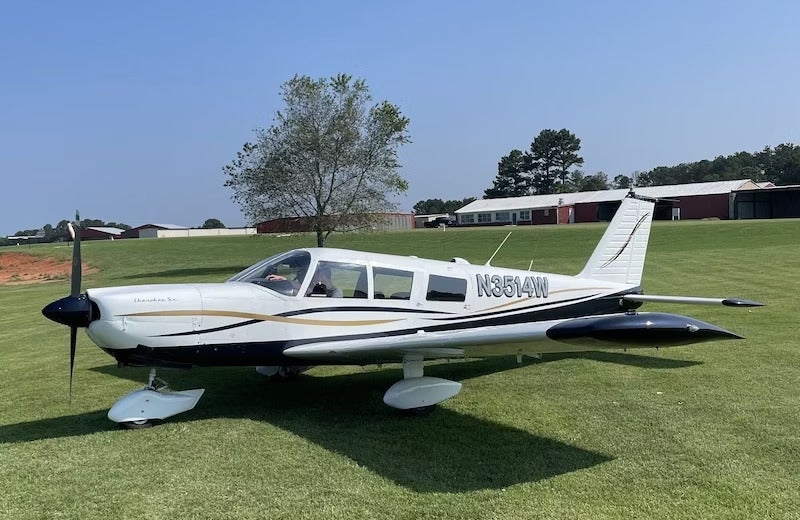 This 1966 Piper PA-32-260 Cherokee Six Is a Utilitarian ‘AircraftForSale’ Top Pick