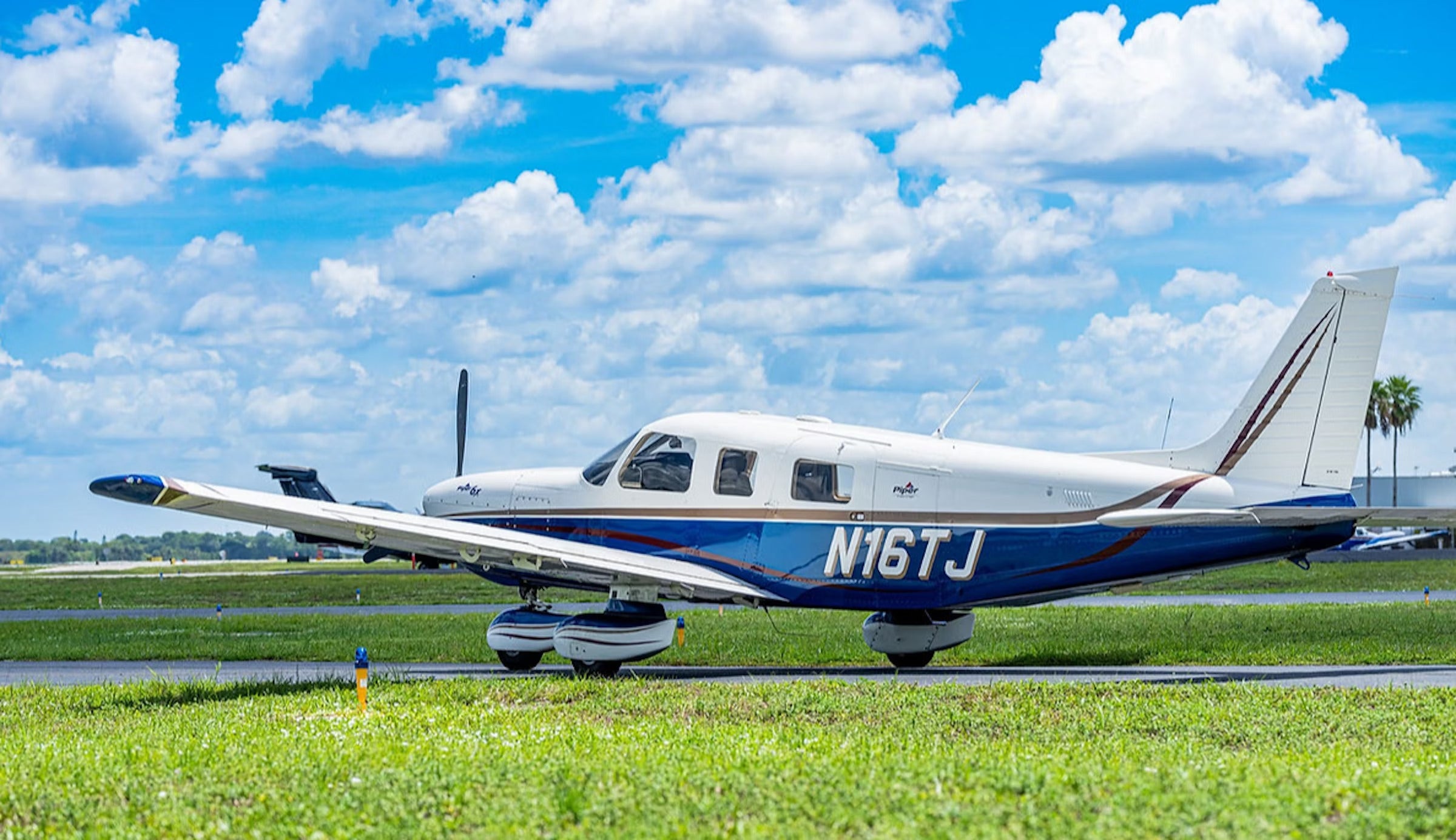 This 2004 Piper PA-32-301FT 6X, An Airborne SUV, Is an ‘AircraftForSale’ Top Pick