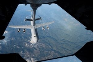 Air Force Reverse Refuels KC-10 Tanker with &#8216;Floating Gas Station&#8217;