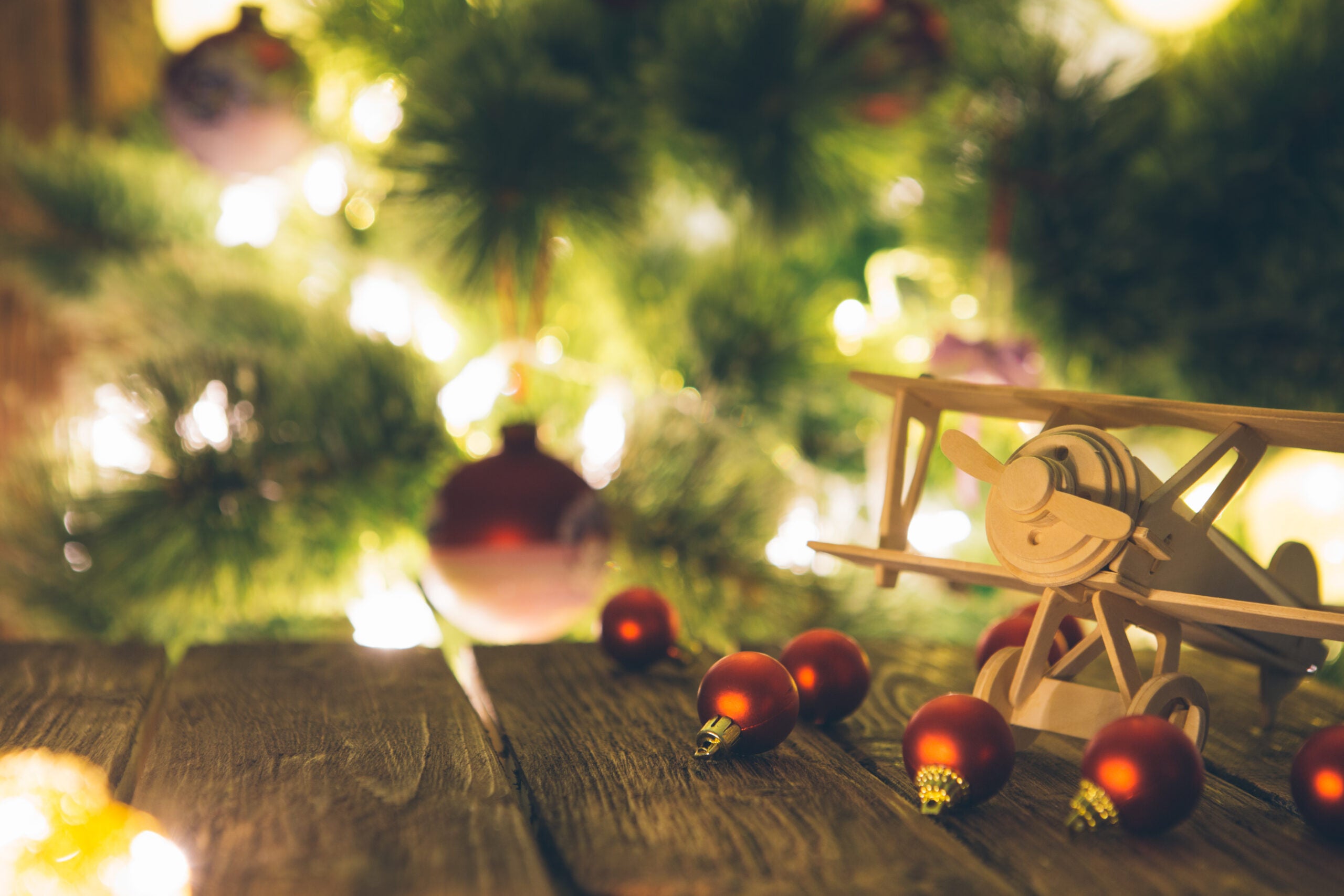 You Can Wing It with Aviation-Themed Ornaments