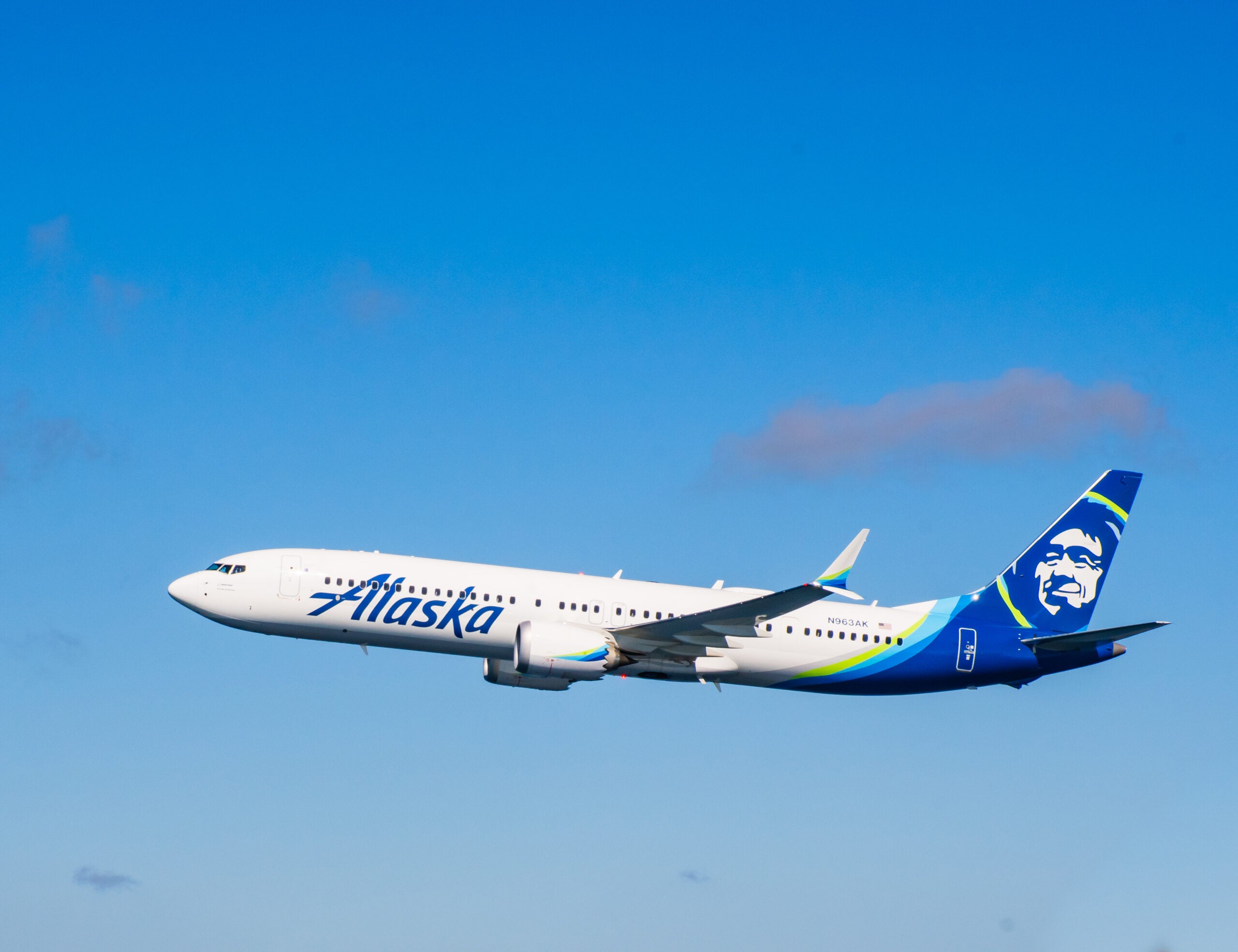 Additional Passengers Sue Alaska Airlines, Boeing