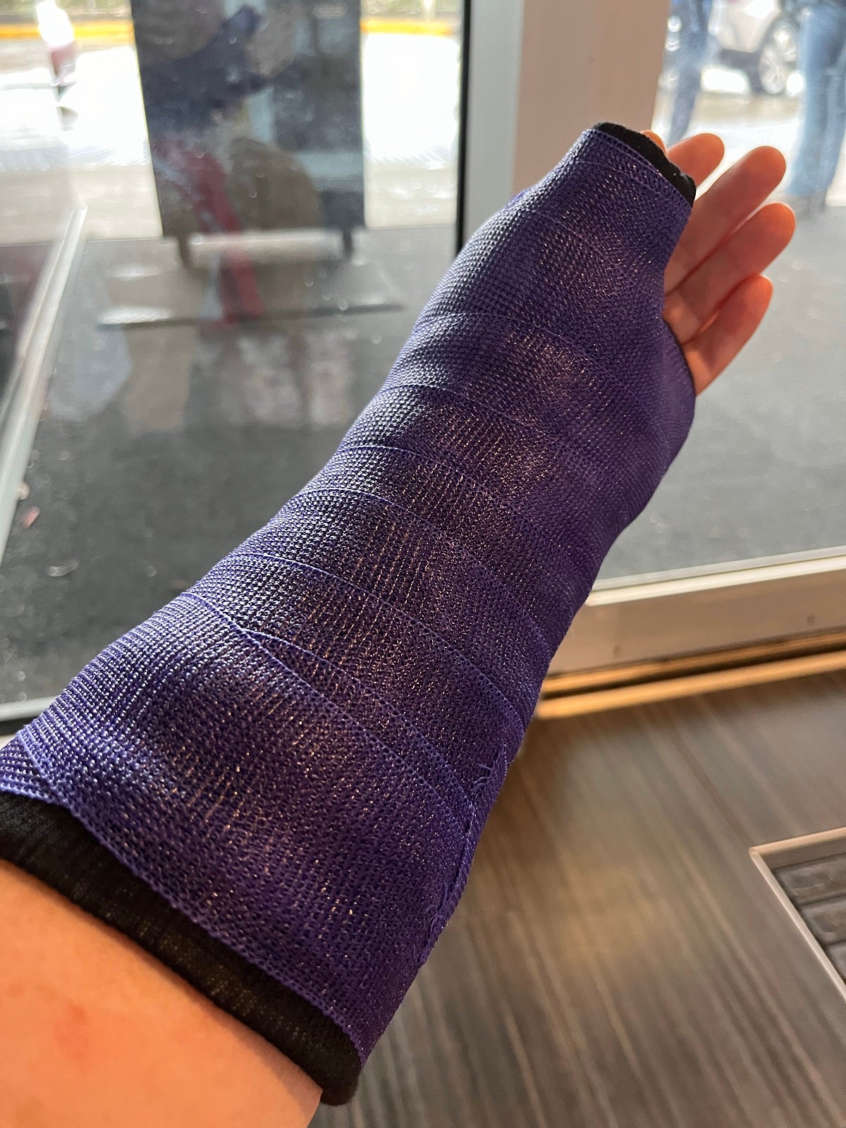 Can You Pilot an Aircraft While Wearing a Cast?