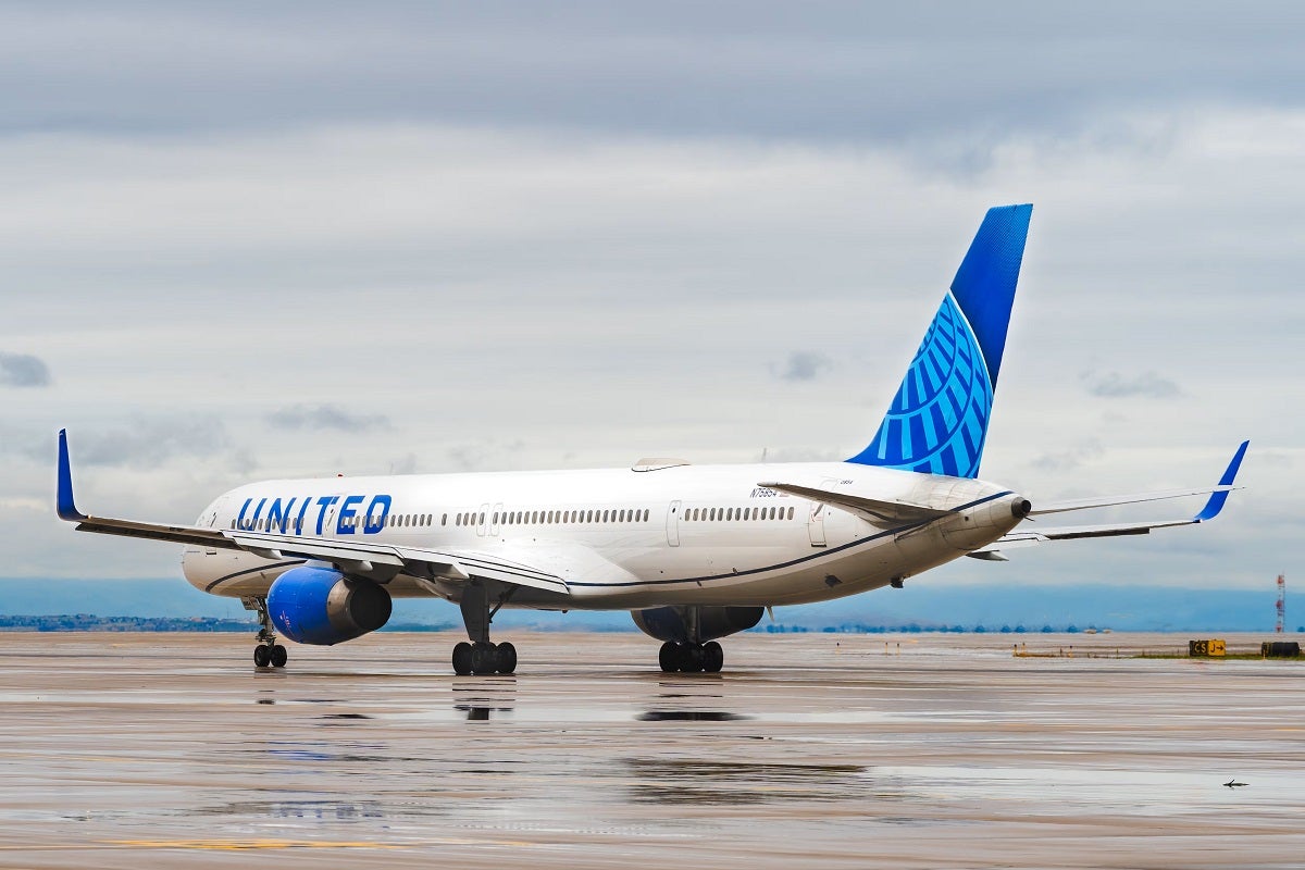 Wing Damage Diverts United Airlines 757